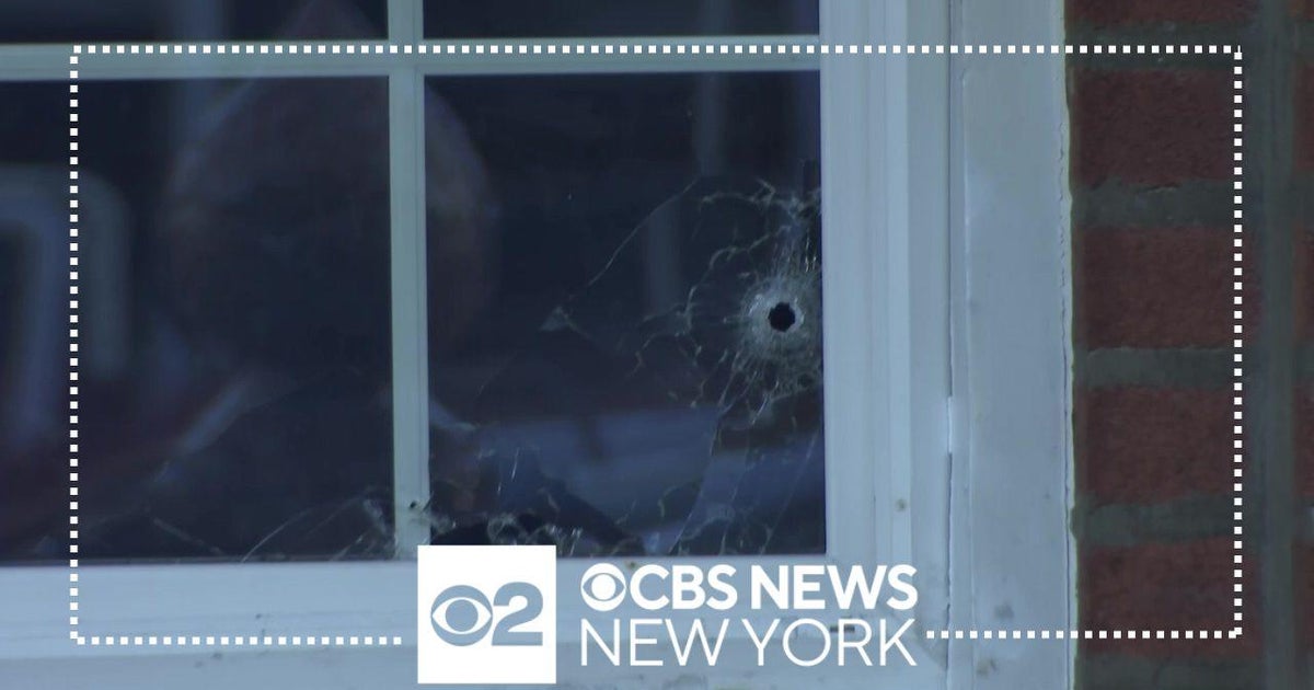 Brooklyn woman shot by bullet that came through window - CBS New York