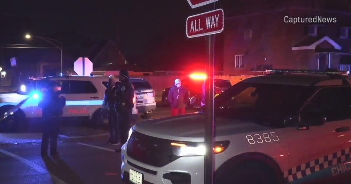 3 teens, 1 adult hurt in South Side Chicago shooting CBS Chicago