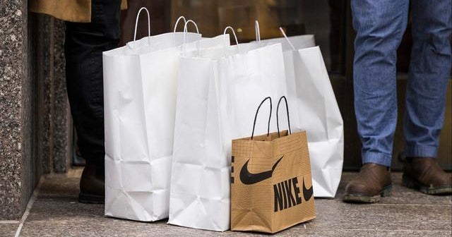 Florida stores hoping for Florida stores hoping for