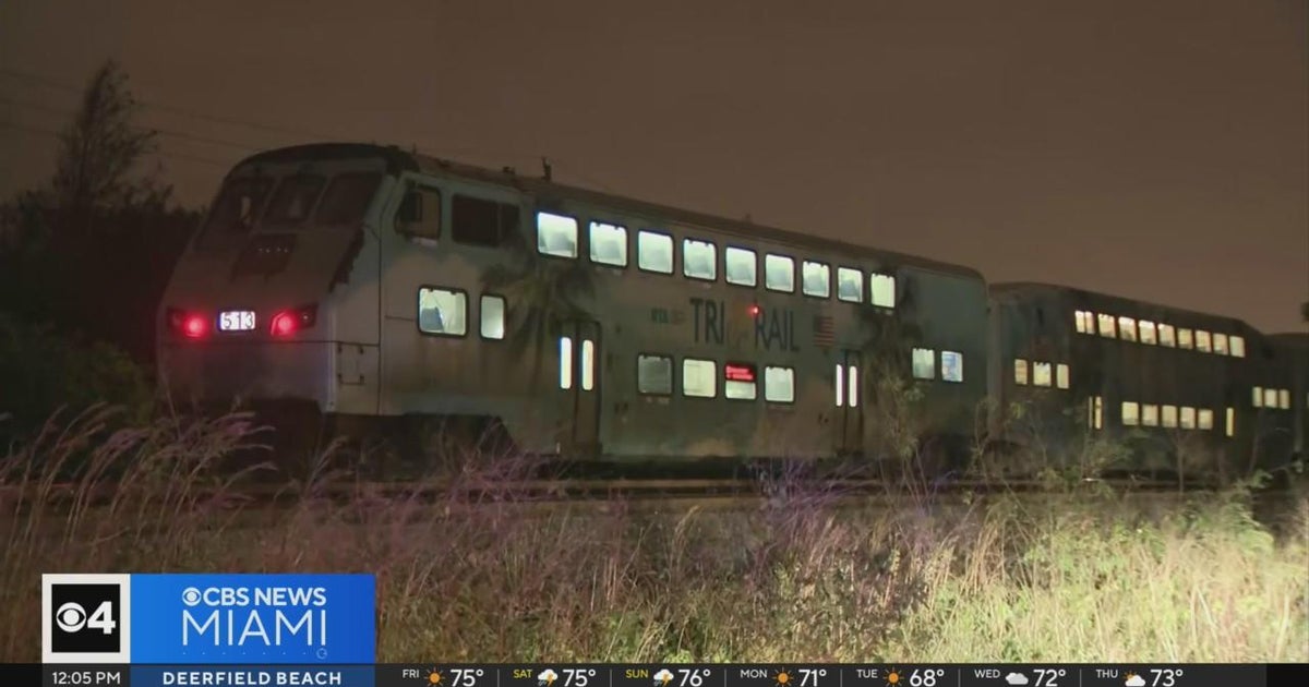 Particular person struck, killed by Tri-Rail train in Pompano Seaside Particular person struck, killed by Tri-Rail train in Pompano Seaside