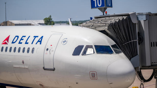 Delta Reports Large Loss Over 1st Quarter, But Highlights Busy Summer Scheduled 