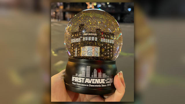 first-avenue-snow-globe.jpg 