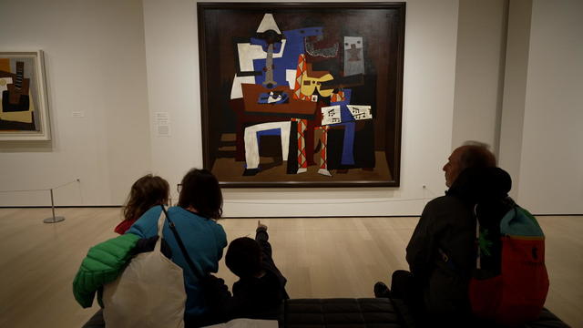 Pablo Picasso: Different perspectives on the cubist's life and art - CBS  News