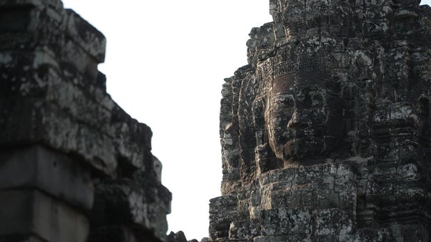 Cambodia looting