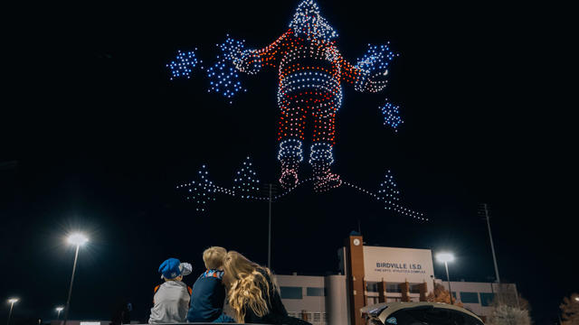 Sky Elements Drones' Holiday drone show 