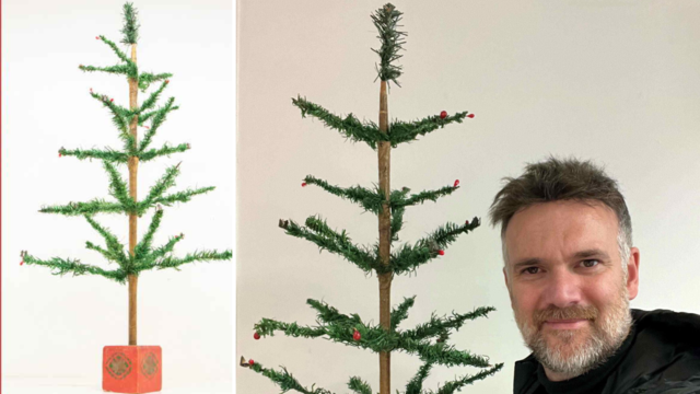 Christmas tree sold at auction 
