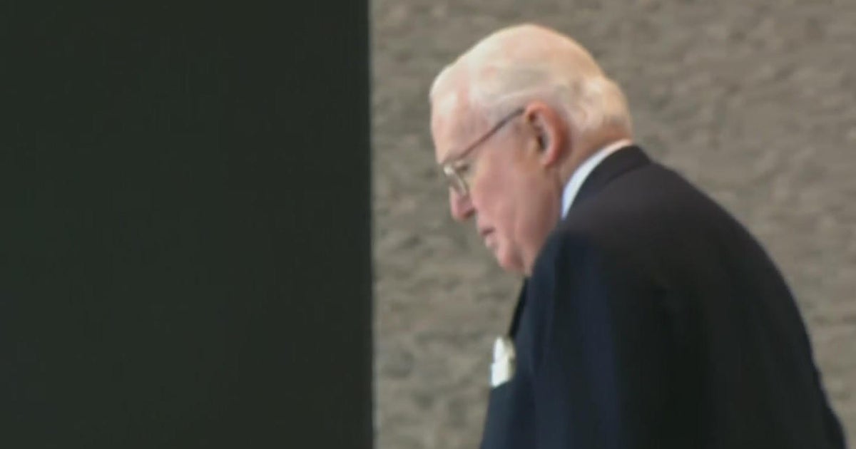 Jury begins deliberations in trial of former Ald. Ed Burke - CBS Chicago