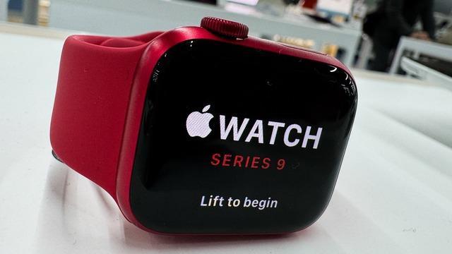 cbsn-fusion-apple-stopping-some-apple-watch-sales-over-patent-dispute-thumbnail-2539489-640x360.jpg 