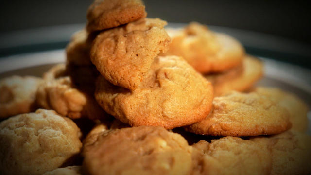 1219-cmo-thedishrecipecookies-upd-2540458-640x360.jpg 