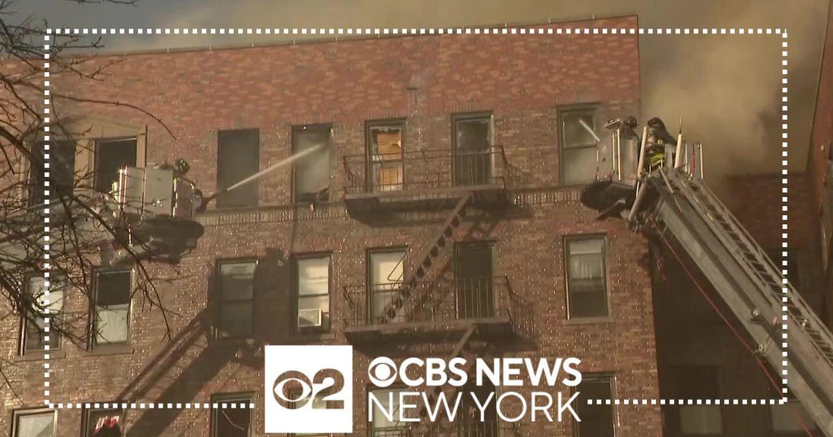 14 injured in Queens apartment building blaze, FDNY says - CBS New York