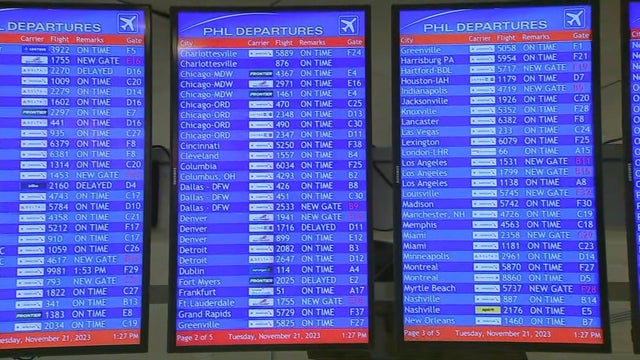 16vo-phl-airport-holiday-travel-frame-185-1.jpg 