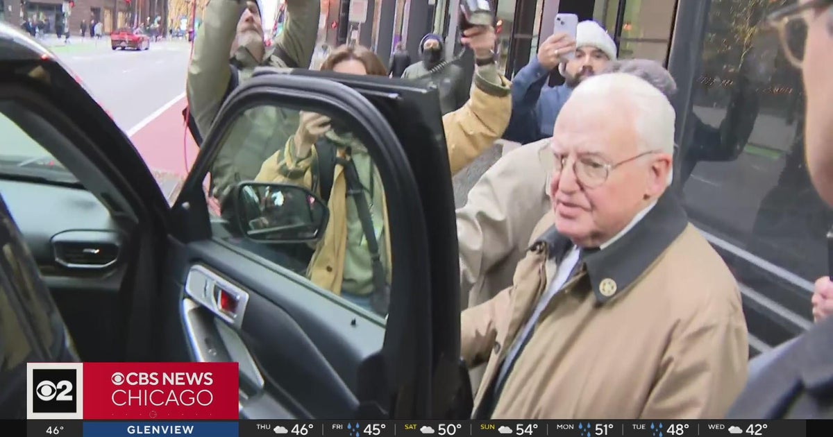 Former Ald. Ed Burke convicted at corruption trial - CBS Chicago