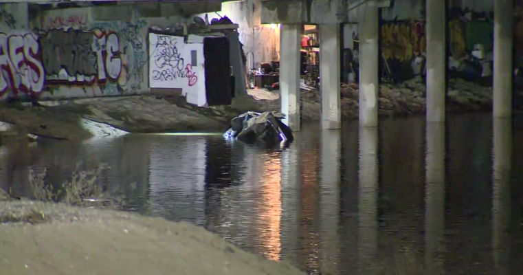 Driver dies after speeding on wet road, crashing into a river in Carson -  CBS Los Angeles
