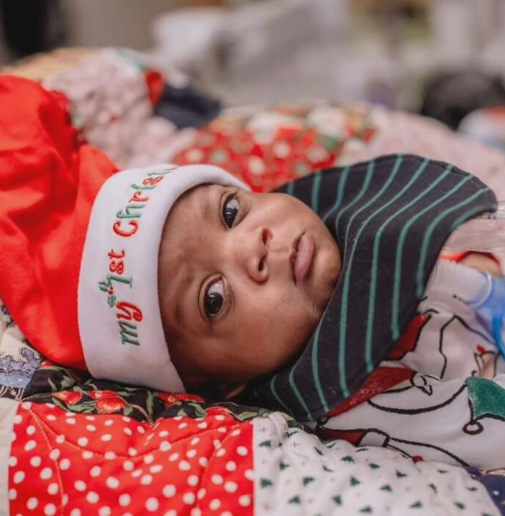 DMC NICU CHRISTMAS BABIES 