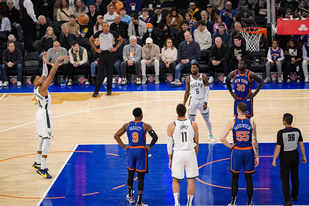 Bucks Knicks Basketball 