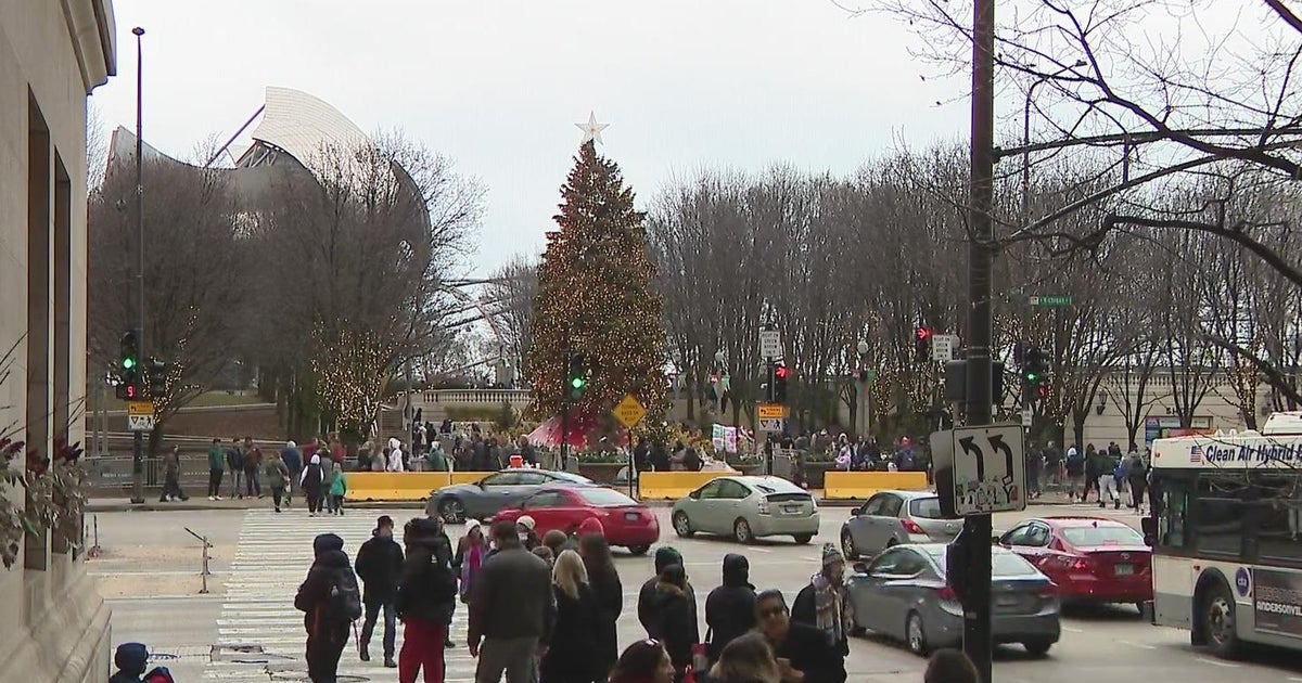 Millennium Park Christmas Tree CBS Chicago