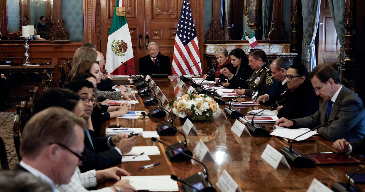 White House says meeting with Mexican president was productive amid record migrant crossings  CBS News White House says meeting with Mexican president was productive amid record migrant crossings  CBS News