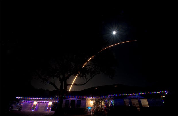 122823-starlink-6-36.jpg