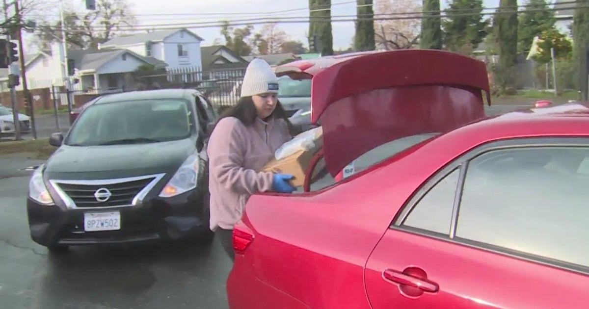 Free grocery boxes distributed to Sacramento County families