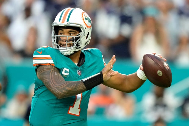 Cowboys Dolphins Football