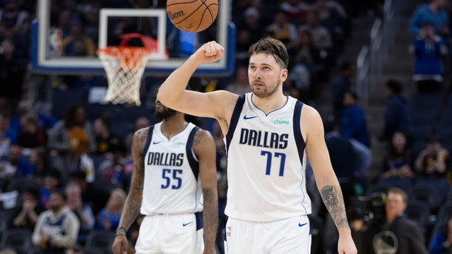 Mavericks Warriors Basketball