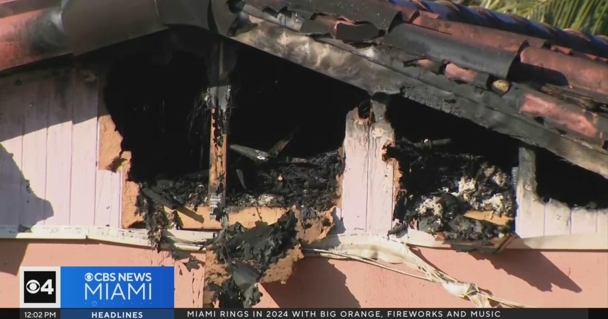 Spouse and children saved from raging SW Dade house hearth by neighbor Spouse and children saved from raging SW Dade house hearth by neighbor