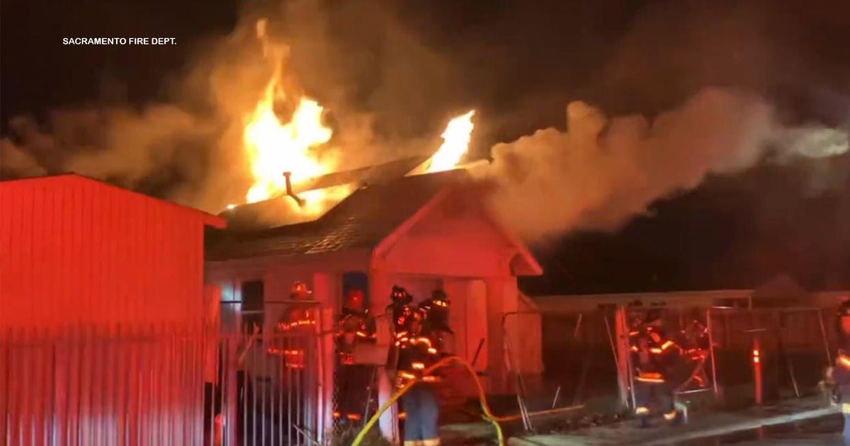 VIDEO: Flames shoot from roof of North Sacramento home in early morning fire
