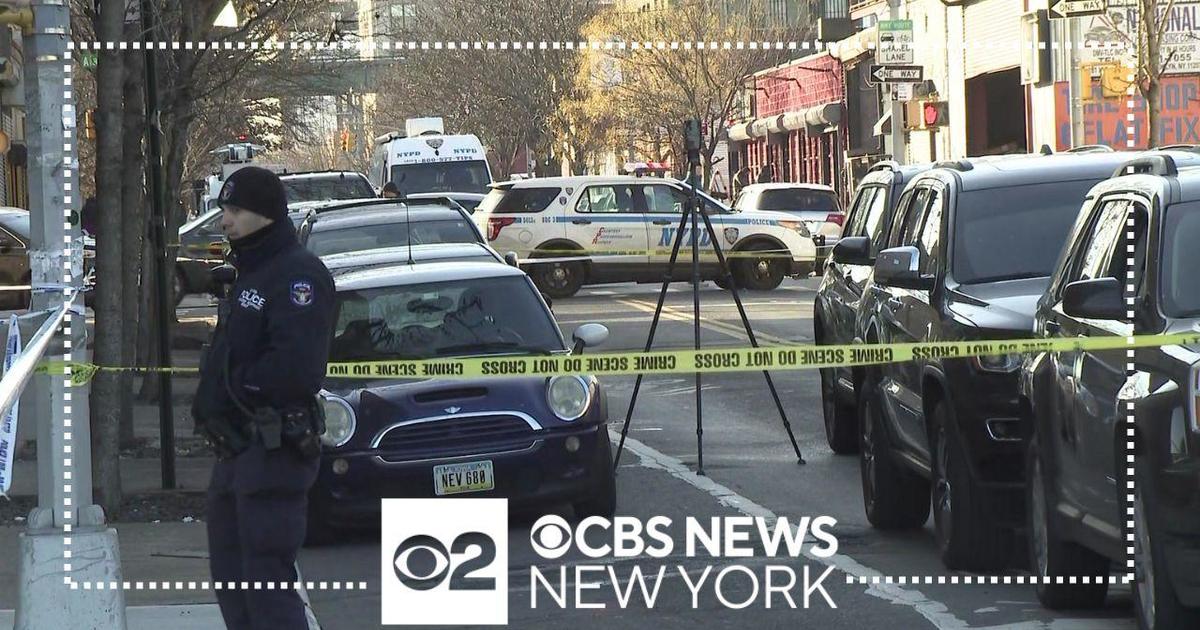 Man Shot By NYPD Officer In Brooklyn - CBS New York