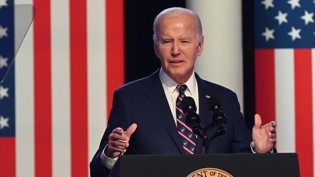 cbsn-fusion-biden-approval-rating-at-41-in-latest-cbs-news-poll-thumbnail-2583607-640x360.jpg 