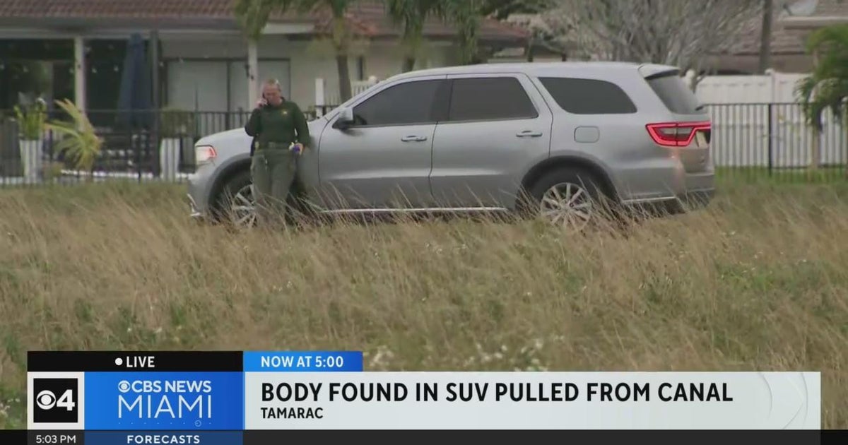 Broward Sheriff's Office seeks clues after body found in vehicle ...