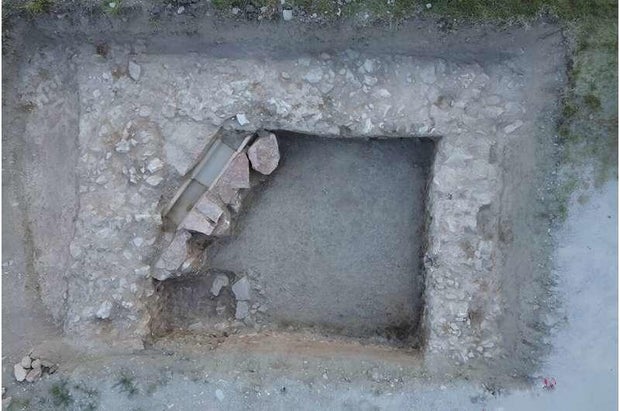 Ancient letter written by Roman emperor leads archaeologists to monumental discovery in Italy