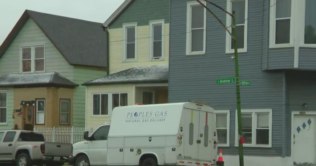 9 people hospitalized for carbon monoxide exposure on Chicago's Far ...