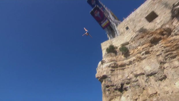 salto do penhasco-1.jpg