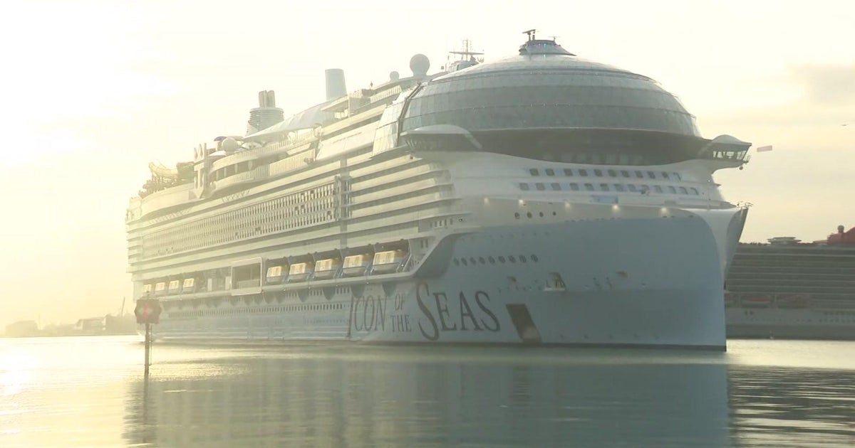 Royal Caribbean’s Icon of the Seas touts much more than 40 eating places, bars, “anything for every person” Royal Caribbean’s Icon of the Seas touts much more than 40 eating places, bars, “anything for every person”