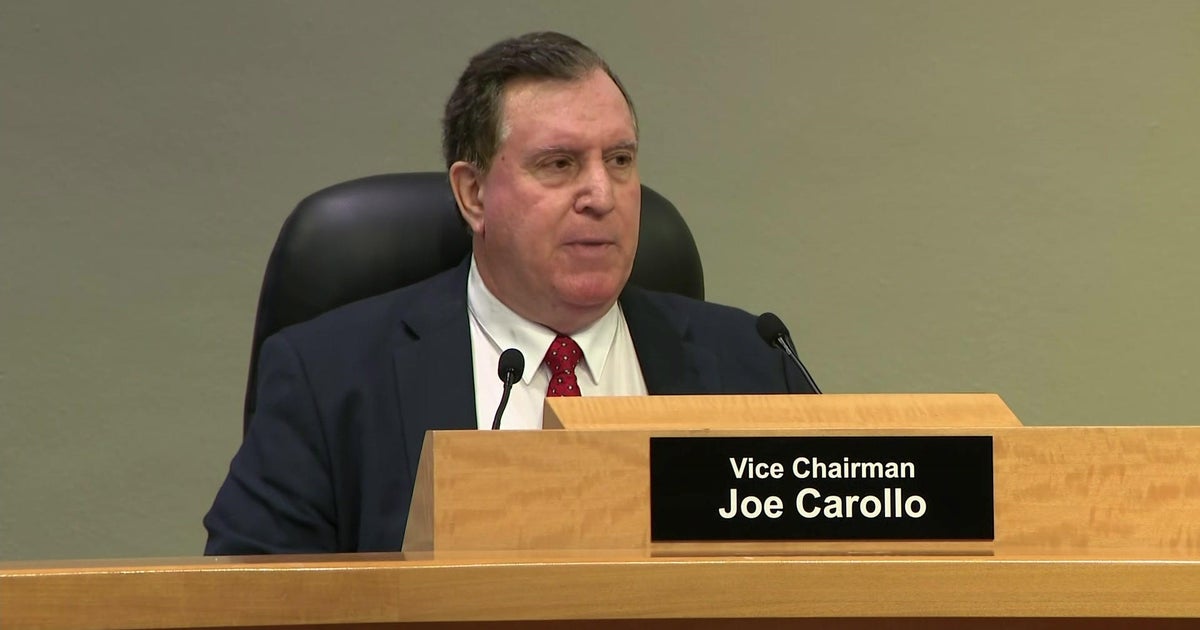 Miami Town Commissioner Joe Carollo reacts to federal court docket buy to seize his belongings Miami Town Commissioner Joe Carollo reacts to federal court docket buy to seize his belongings