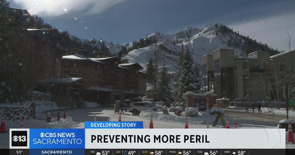 Skiers, snowboarders feel safe as deadly avalanche at Palisades Tahoe