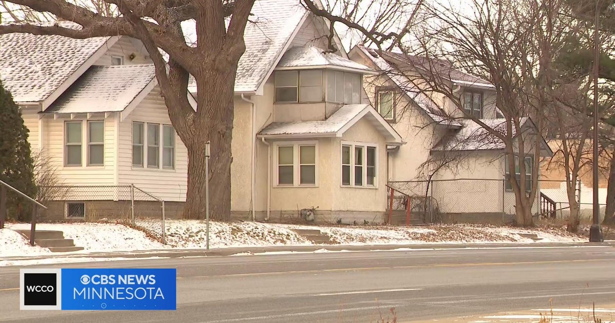 Man arrested after standoff in south Minneapolis CBS Minnesota