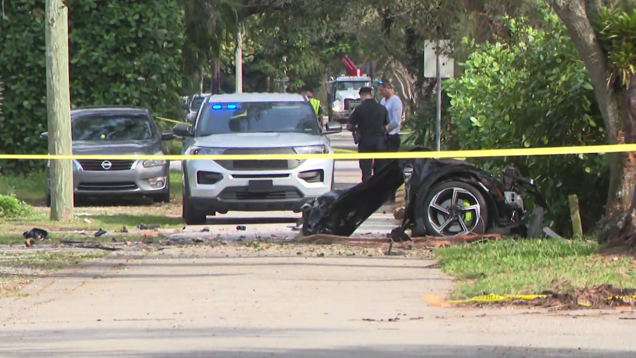 2 dead, 1 critically injured in Biscayne Park crash - CBS Miami