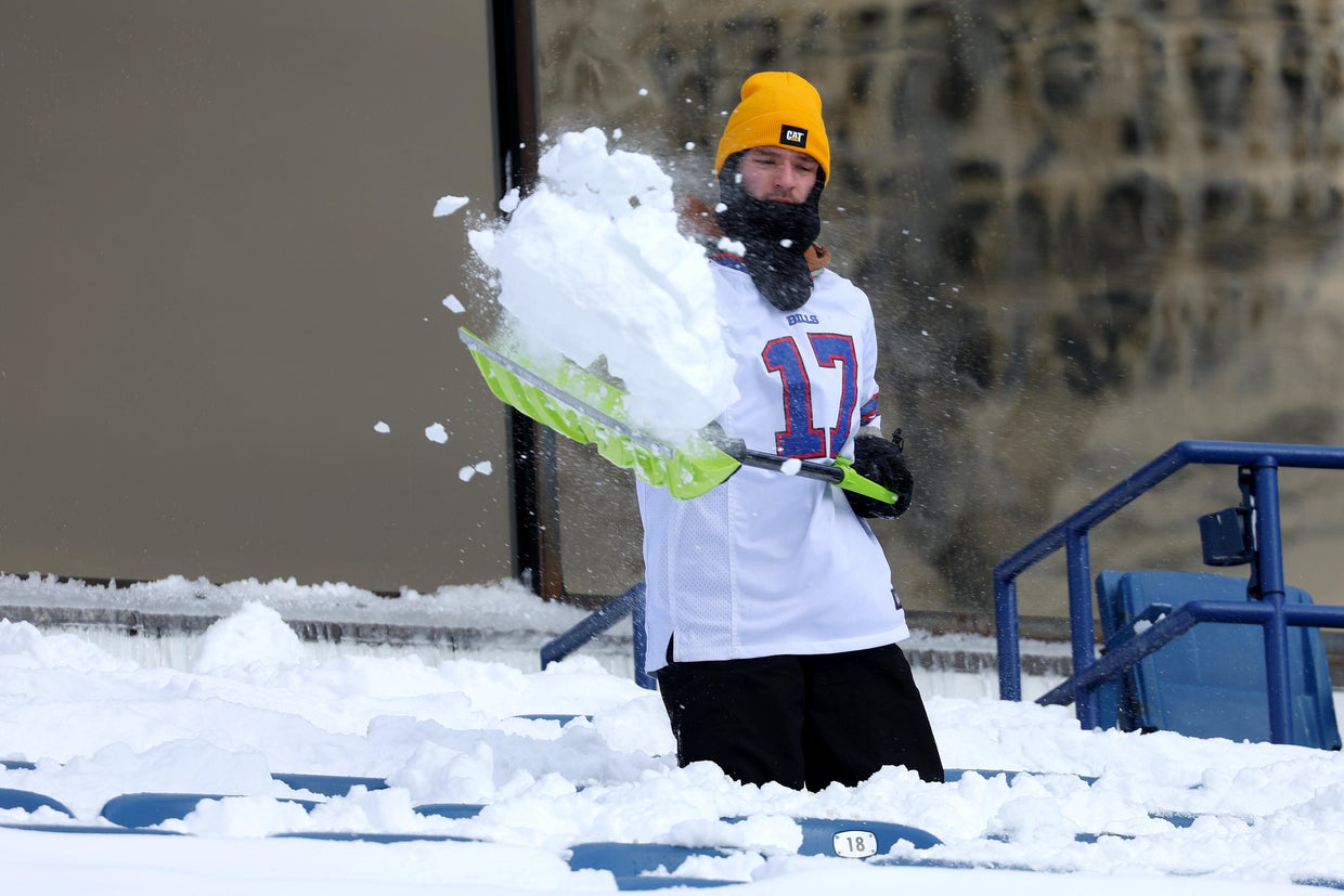 AFC Wild Card Playoffs - Pittsburgh Steelers v Buffalo Bills 