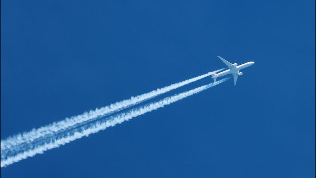 contrail-still-5.jpg 