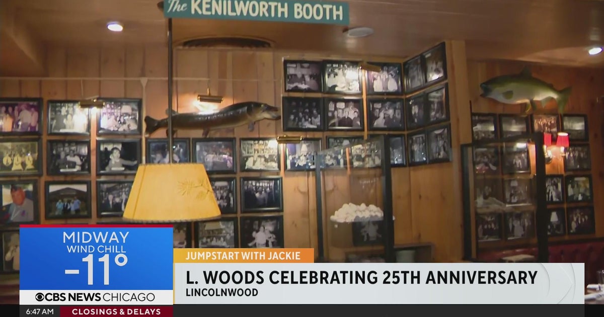 L. Woods restaurant celebrating 25 years in Lincolnwood - CBS Chicago