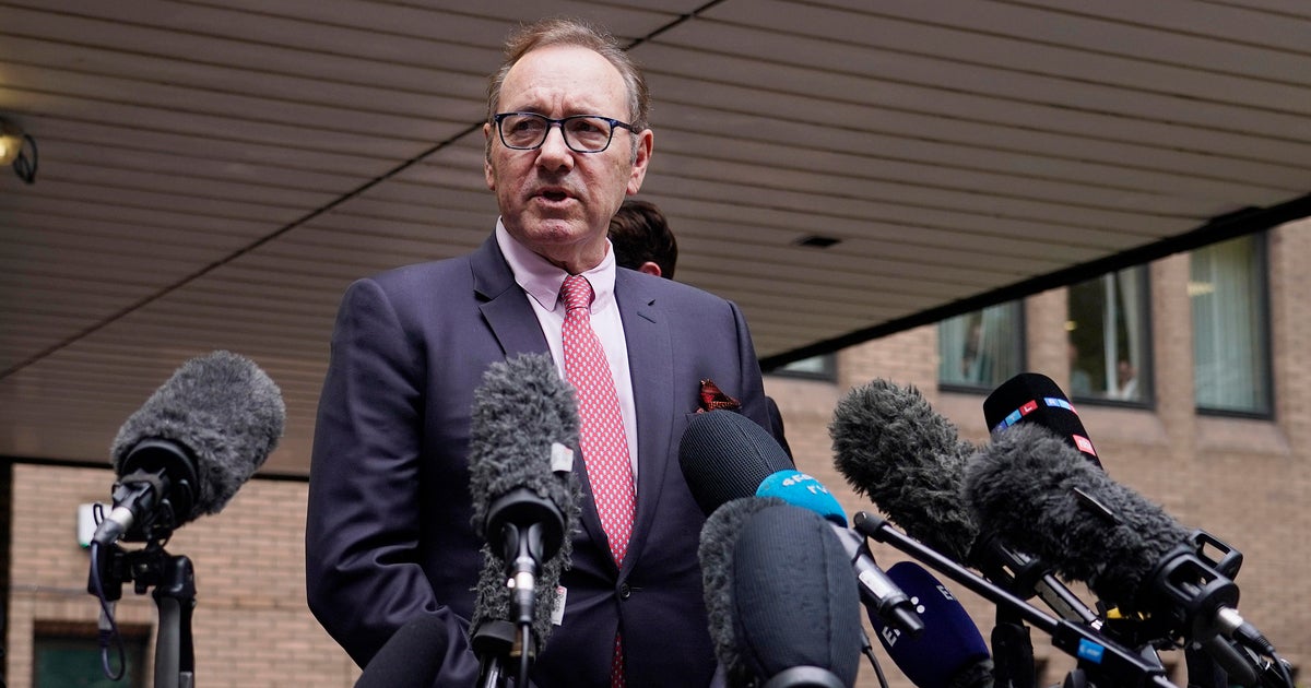 Kevin Spacey denies new sexual harassment and assault allegations to be aired in documentary Kevin Spacey denies new sexual harassment and assault allegations to be aired in documentary