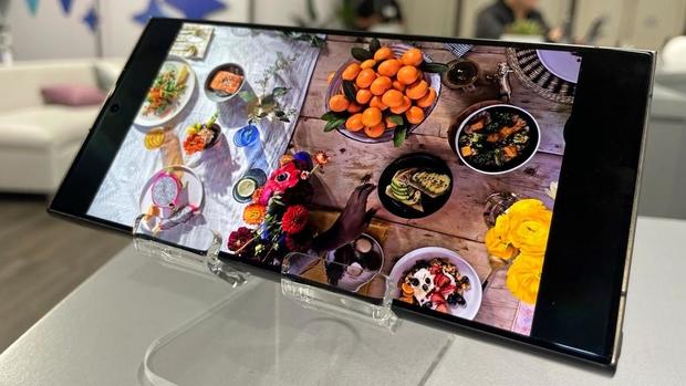 Samsung Smartphone Showcase 