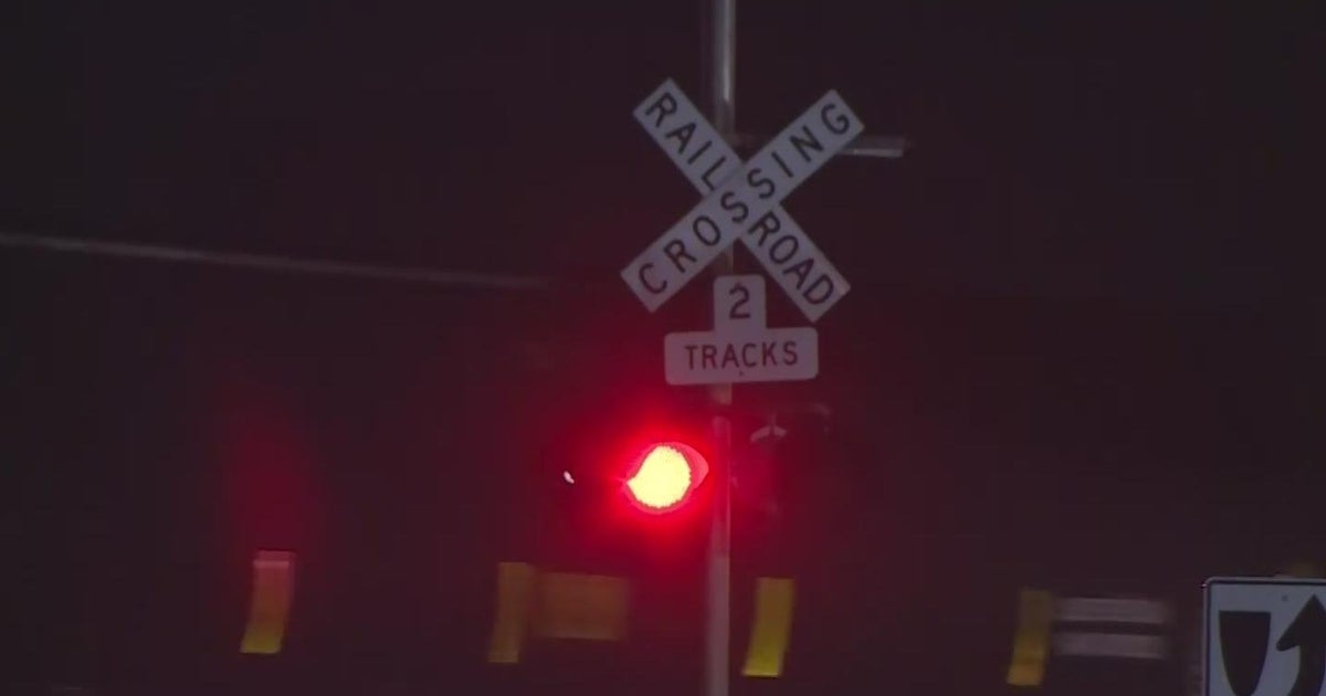 Some Escalon residents say they're fed up with sound, vibrations from train engines left idling for days - Vimarsana News