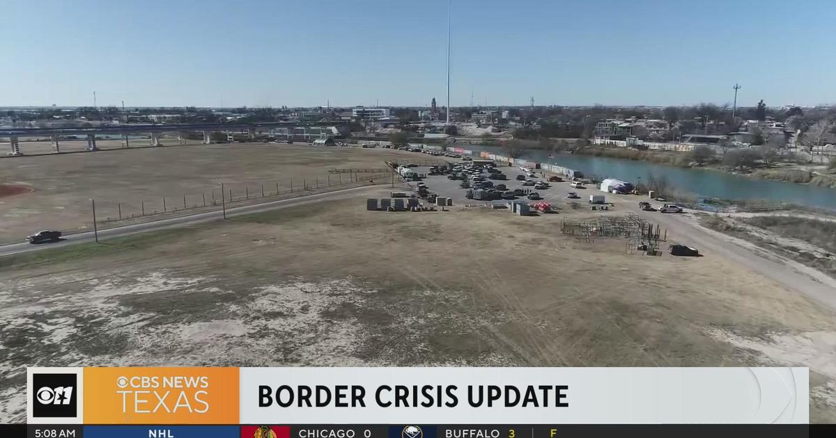 Number of migrants crossing the U.S.-Mexico border has decreased - CBS Texas