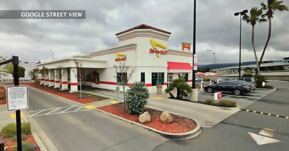 Unter Berufung auf die Kriminalität kündigt In-N-Out die Schließung des Restaurants in Oakland an Unter Berufung auf die Kriminalität kündigt In-N-Out die Schließung des Restaurants in Oakland an