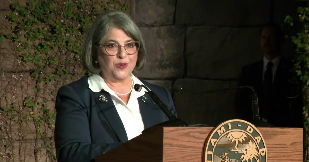 Miami-Dade mayor, commissioners expected to delay incinerator decision amid Trump involvement Miami-Dade mayor, commissioners expected to delay incinerator decision amid Trump involvement