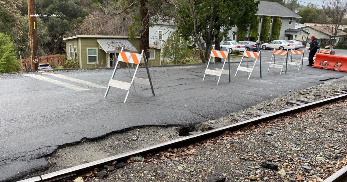 Sonora sinkhole fix expected to take until February
