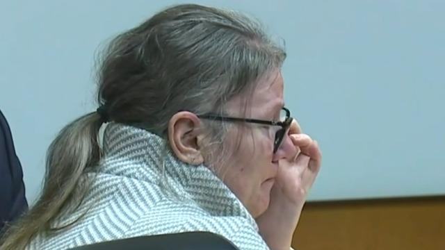 cbsn-fusion-teacher-testifies-in-manslaughter-trial-against-michigan-school-shooters-mother-thumbnail-2632008-640x360.jpg 