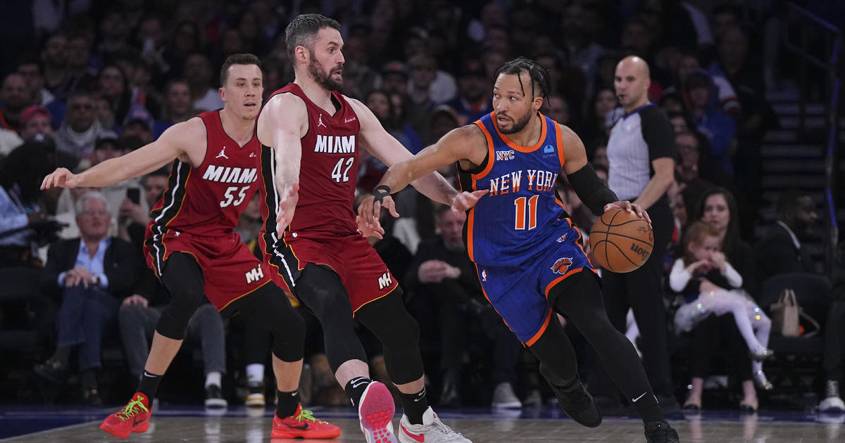 Sixth man at Garden gives hard-playing Knicks an edge - Newsday